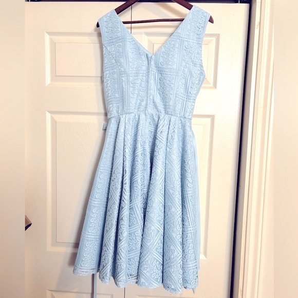 Blue Lace Cocktail Dress - Picture 3 of 8